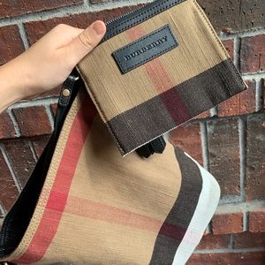 Burberry bucket bag